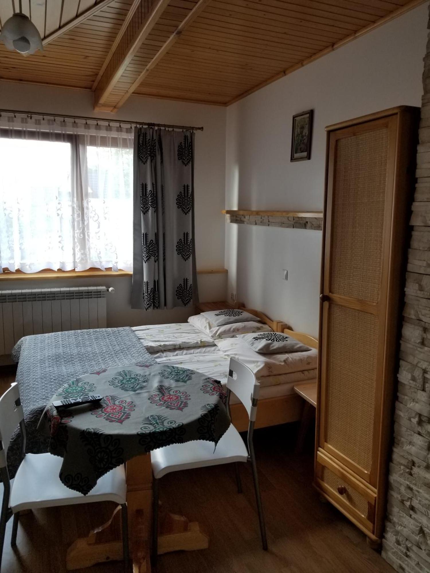 Malgosia Regionalna - 10 Minut Na Piechote Do Stoku Narciarskiego I Term Bania - Posilki Serwowane W Budynku Obok Bialka Tatrzanska Buitenkant foto